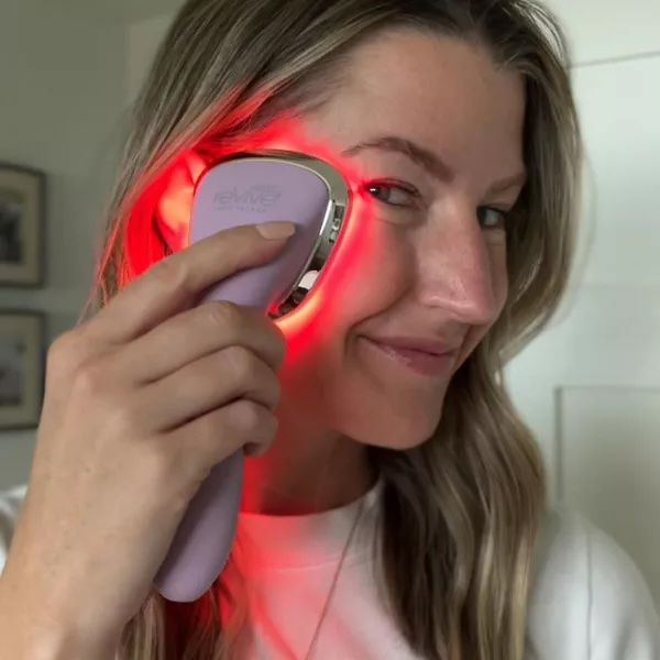 reVive Clinical XL – LED Light Therapy for Wrinkle Reduction & Anti-Aging Device