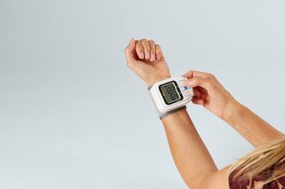 DISCMedline Plus Automatic Wrist Blood Pressure Monitor
