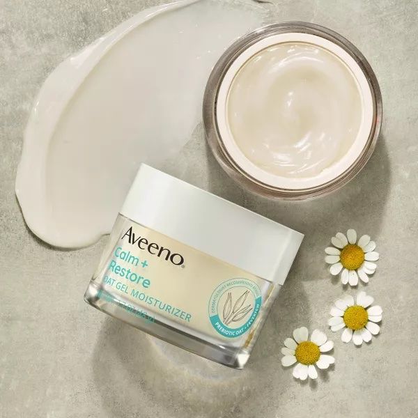 Aveeno Calm + Restore Oat Gel  Facial Moisturizer for Sensitive Skin - 1.7 oz