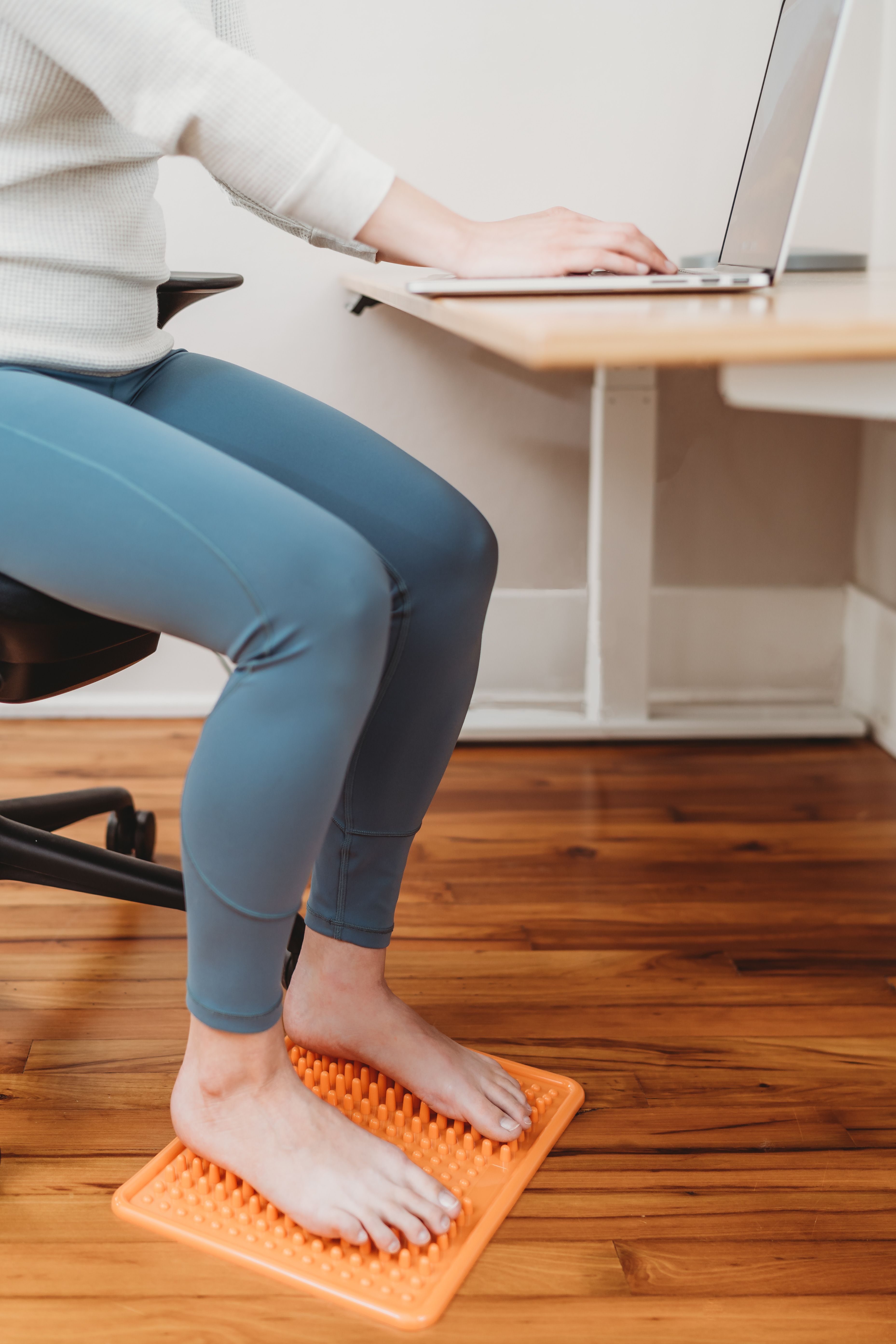 Therabody - Theragun Wave Solo Vibration Massage Device | Optum Now