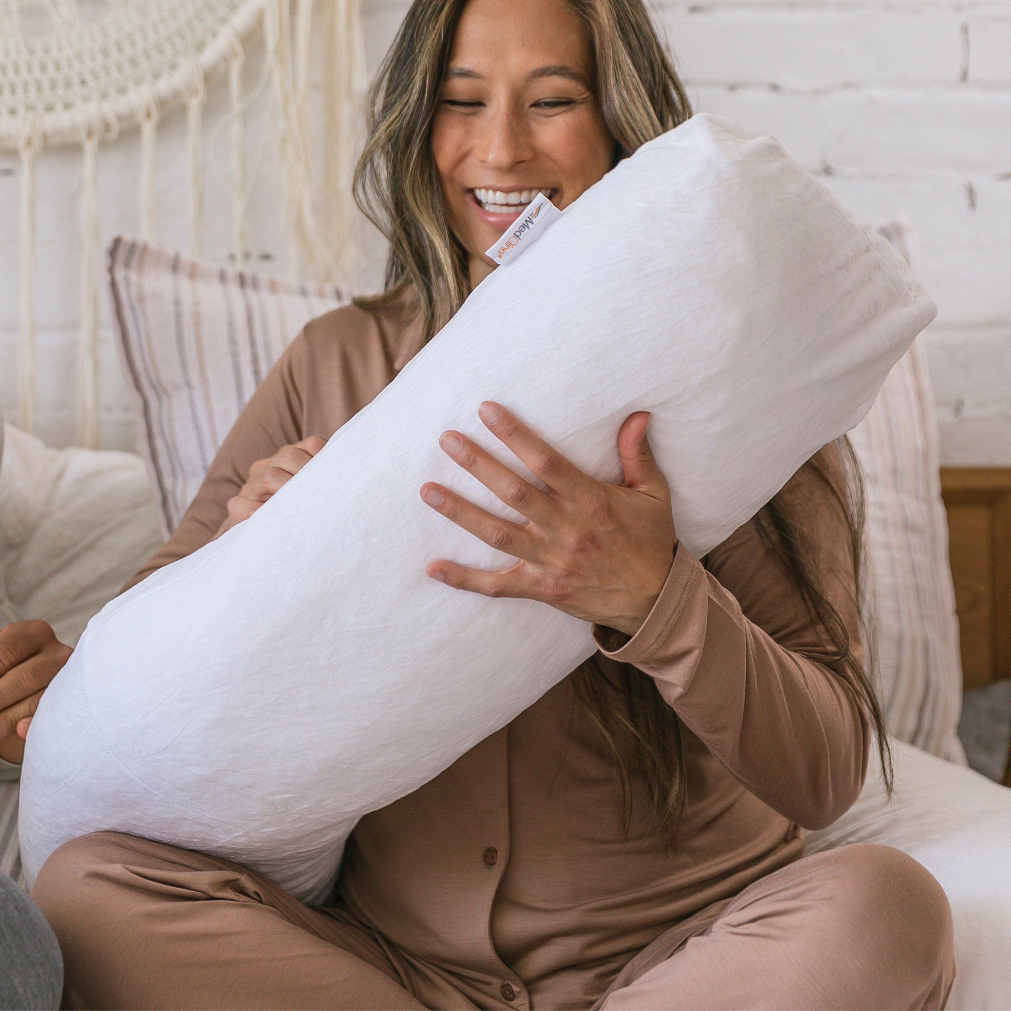 MedCline Body Pillow Cover White Medium Large