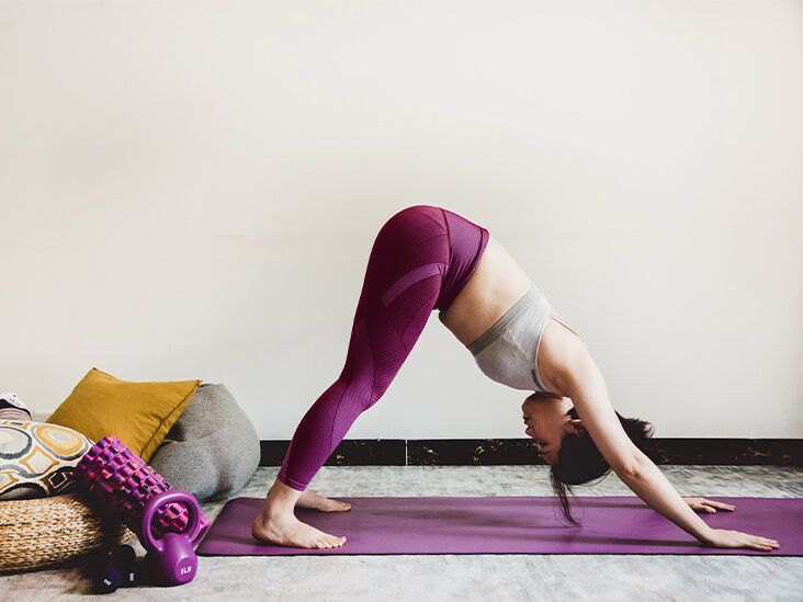 These 6 Simple Yoga Poses Can Help Ease Your Sciatica Pain | Runner's World