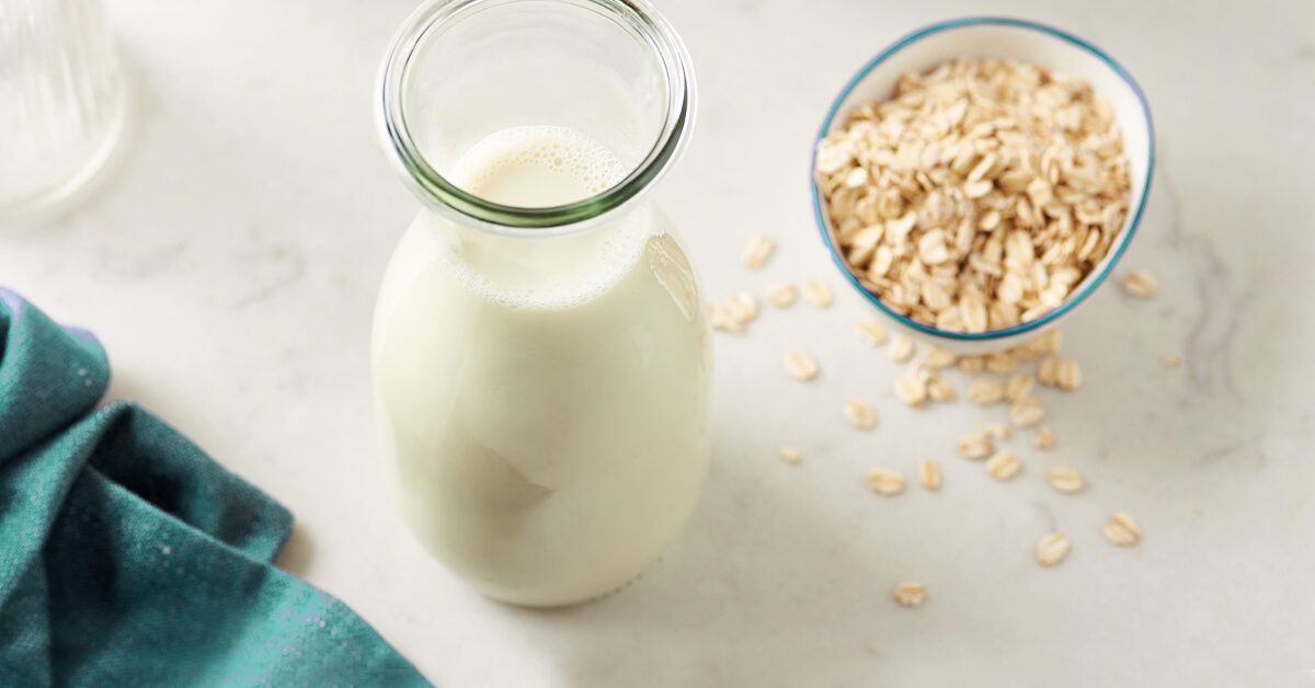 How to Make Oat Milk (Perfect Every Time!)