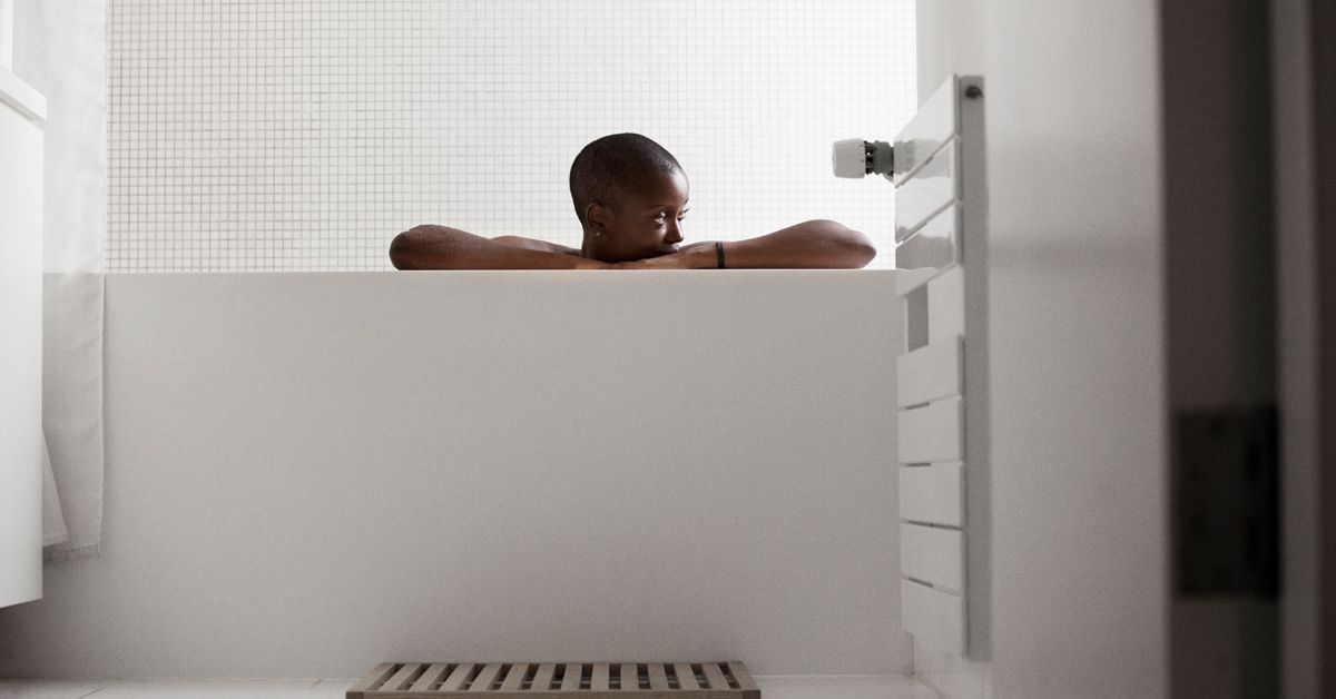 Ice Bath Benefits: Research, Tips, and More