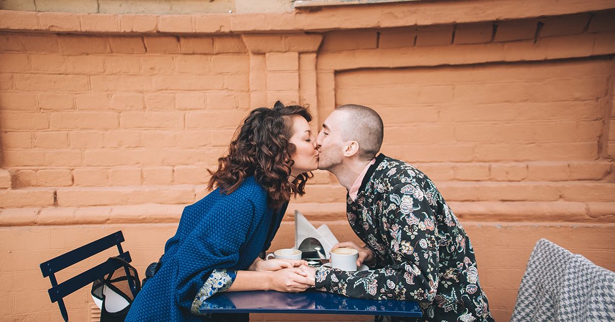 How Do You Kiss? 13 Things Everyone Wonders Before Their First Kiss —  ANSWERED!
