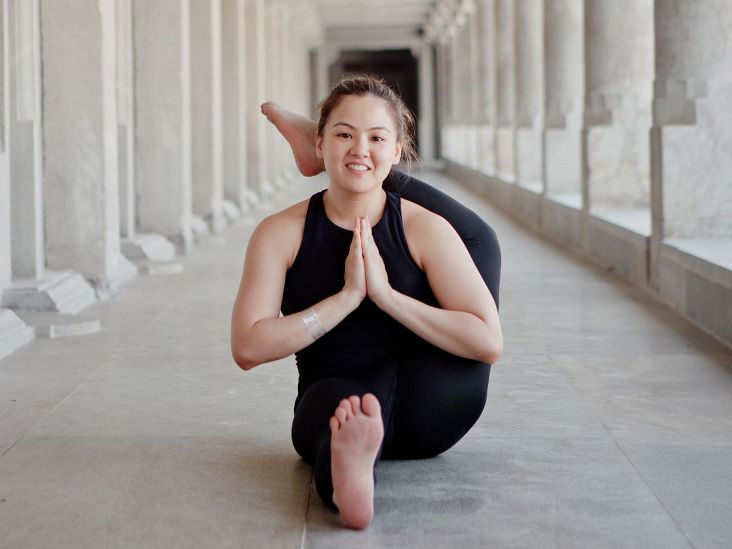 Sirsapada Natarajasana / Foot to Head Dancer's Pose | Asana – International  Yoga Journal