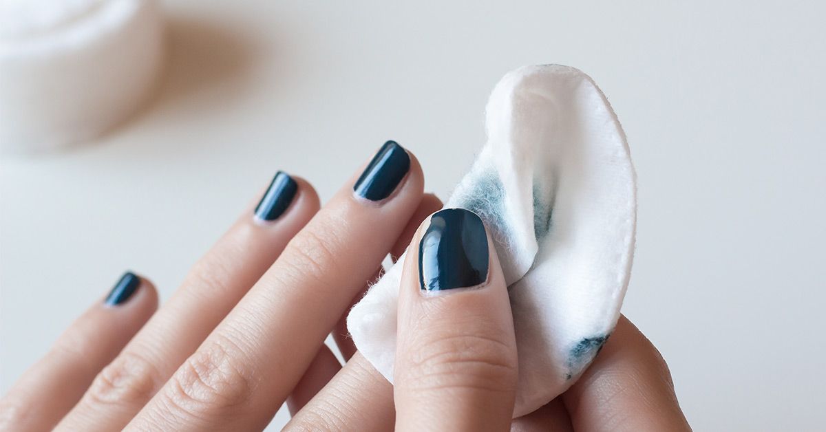 The 8 Best Non-Toxic Nail Polish Removers