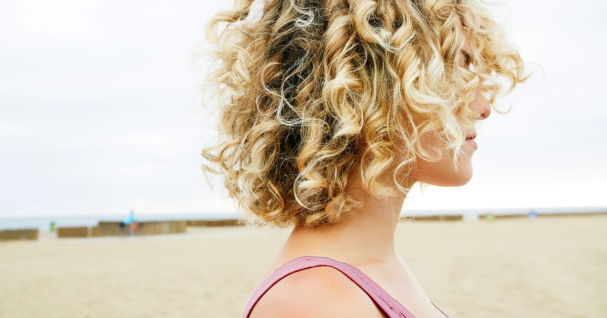 9 Hairstyles for The Gym and Women With Natural Hair