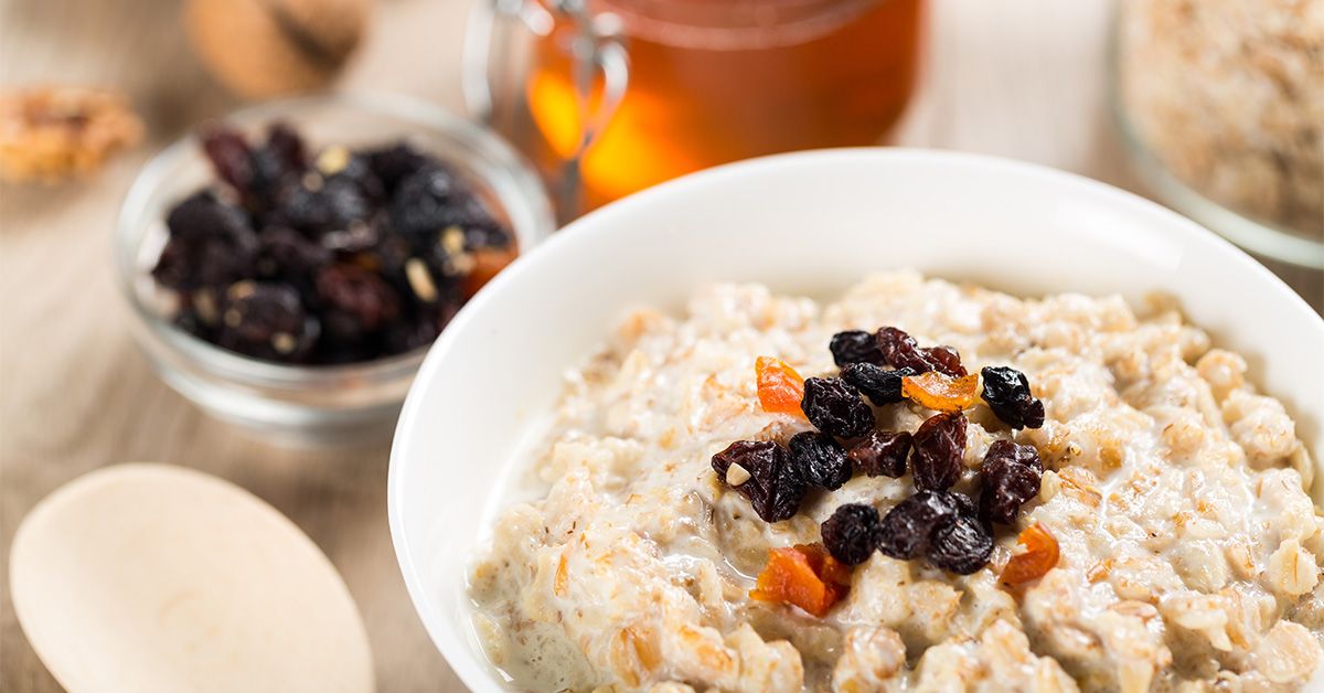 Can People with Diabetes Eat Raisins? Nutrition and Glycemic Index