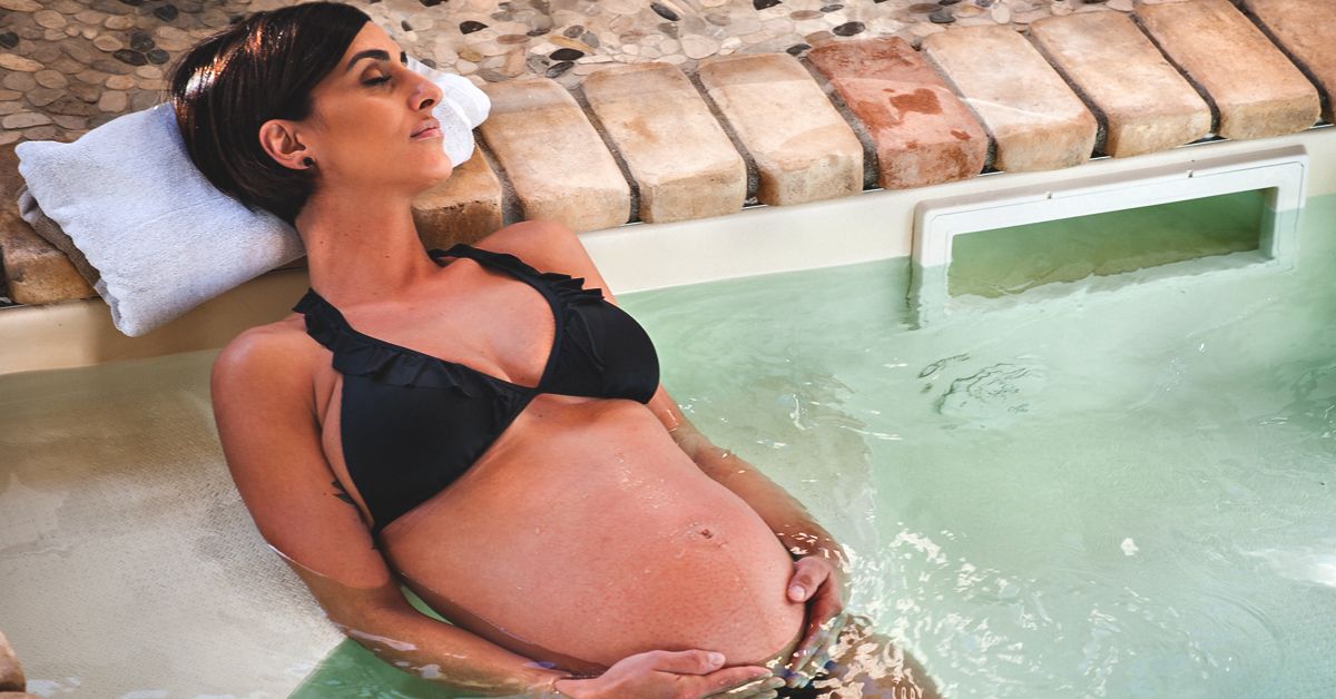 About Hot Baths and Pregnancy - Huggies AU