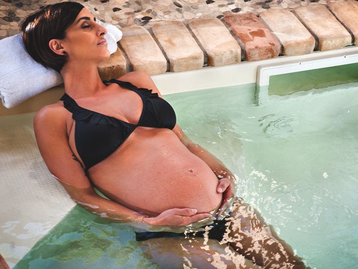 Hot Tubs and Pregnancy: Safety and Risks