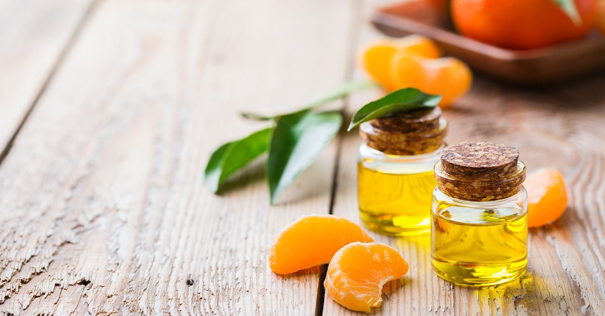 Skin Benefits of Organic Natural Orange Essential Oil 