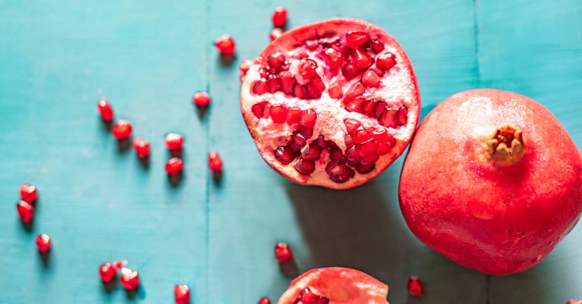 Pomegranate Benefits on the Skin Facts Myths How to Use It