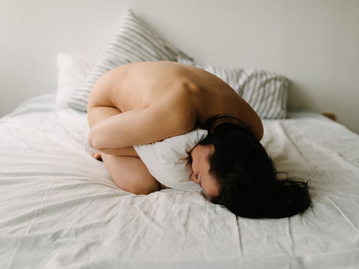 Alone Girls Reading Porn - 43 Solo Sex Tips for Every Body: Strokes, Scenarios, More
