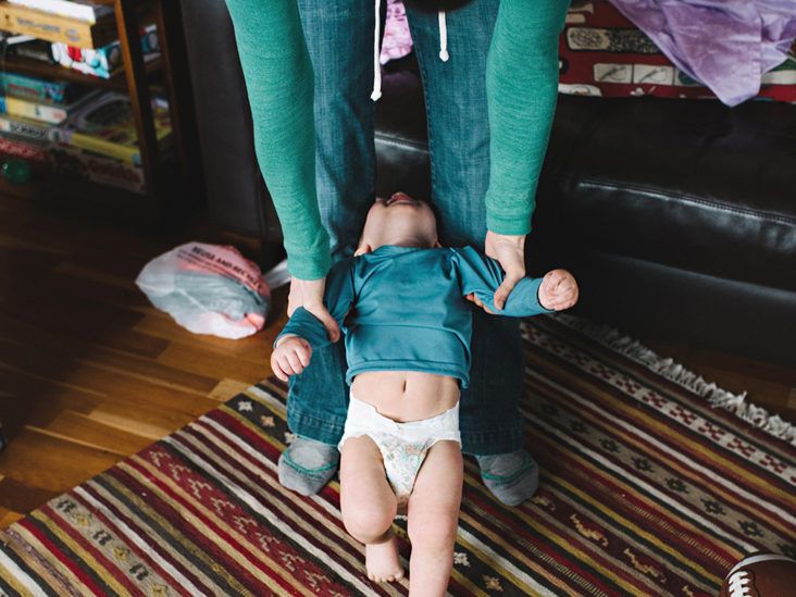 Baby Extends Arms Backwards When Picked Up: What Does It Mean?