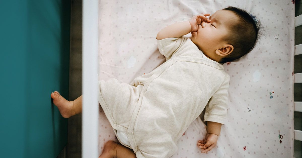 What Should They Wear? How To Dress Baby For Sleep
