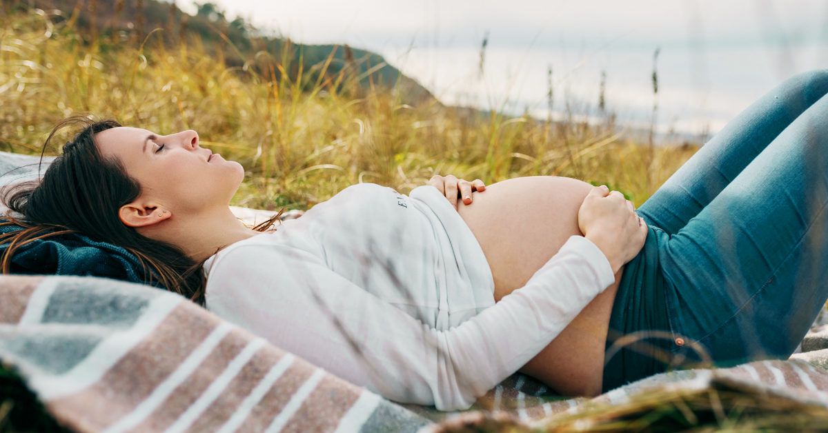 Sleep Problems In Pregnancy - How to Sleep Better When Pregnant