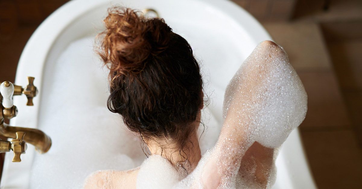 Pregnancy Baths: Are They Safe? What You Should Know