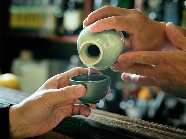 Rice Vinegar vs. Rice Wine What’s the Difference?