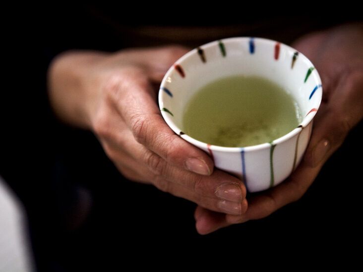 Does Tea Dehydrate You? Unpacking the Truth Based on Research - PharmEasy  Blog