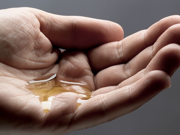 Can Baby Oil on Your Face Treat Any Skin Conditions or Moisturize?
