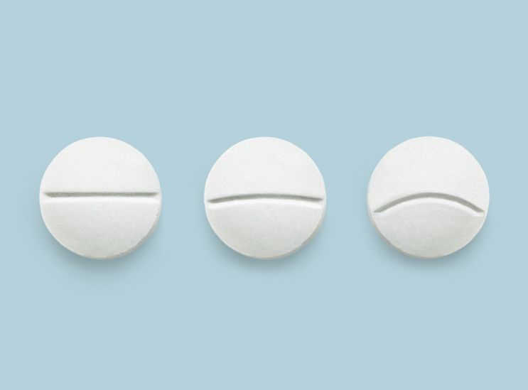 Can You Die from an Aspirin Overdose? Plus, Symptoms and Treatment