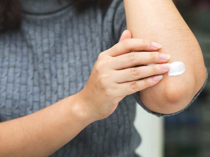 Dark Knuckles: Causes, Treatments, and Natural Remedies