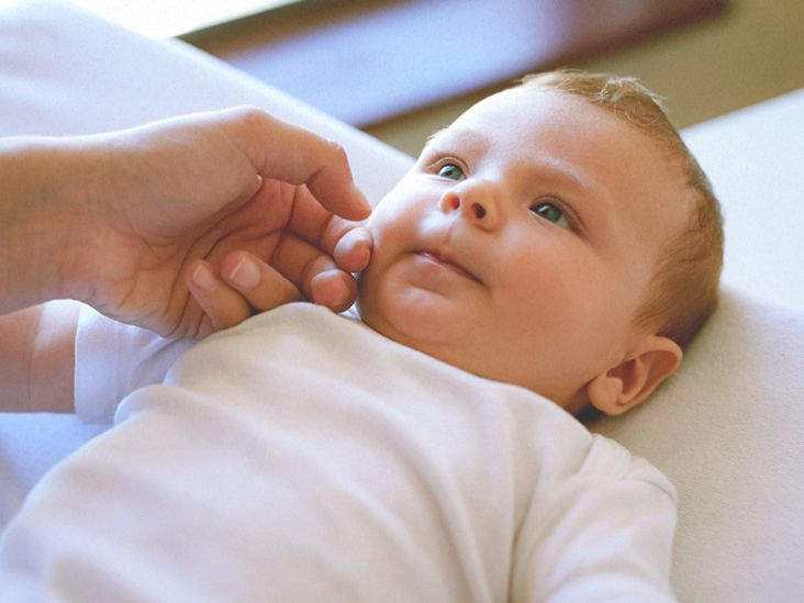 Polyorchidism (Third Testicle): Symptoms, Treatment, Fertility