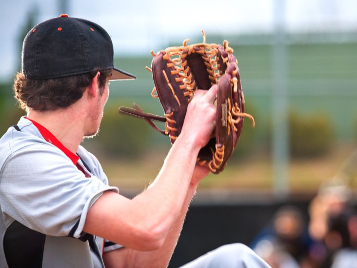 Tommy John Surgery: A Player's Guide to Rehab & Recovery