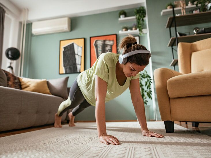 Push Ups for Beginners: Seated, Standing, Kneeling, and Tips