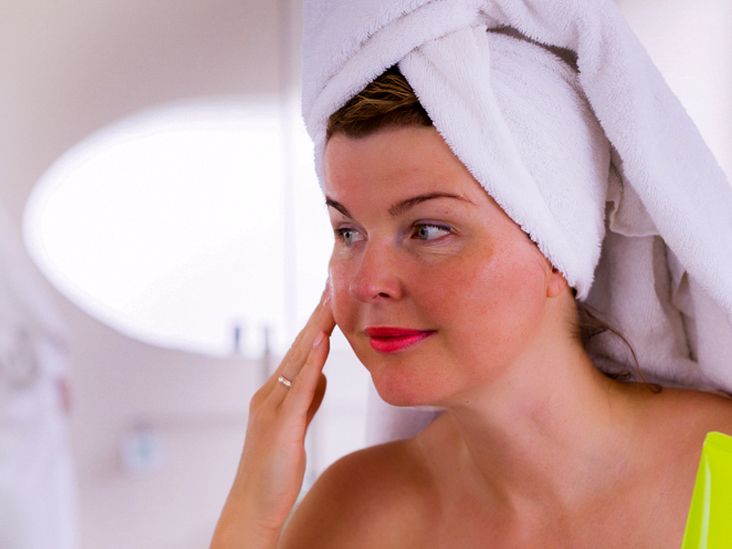 How to Use Coconut Oil for Rosacea