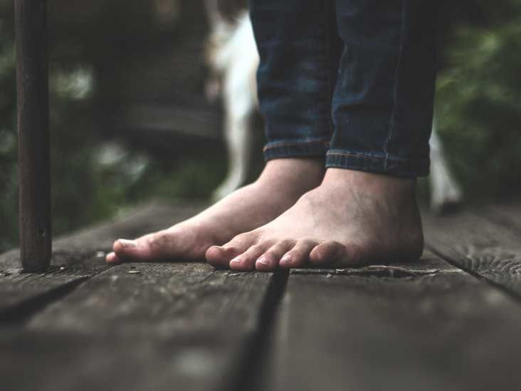 Is walking barefoot safe? Tips to keep in mind, amazing benefits explained