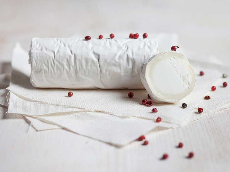 Goat Cheese Nutrition, Benefits and Recipe Ideas