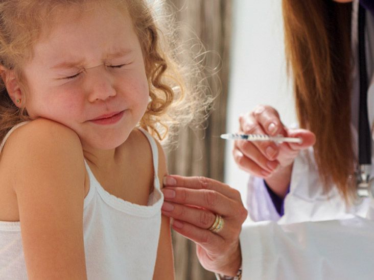 Pneumonia vaccine side effects in babies and adults