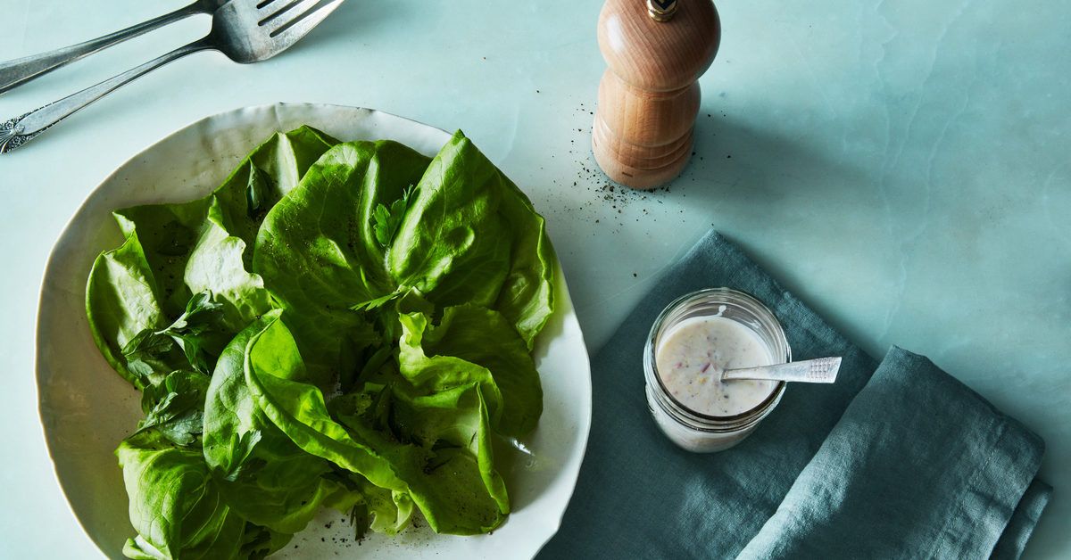 15 Salad Making Tools that are Essential for Great Salads