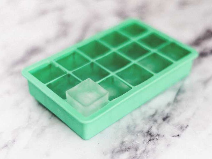 Ok. Explain this to me like I'm 5. I fill up my ice tray and place it in  the freezer. Tonight I go to get some ice and multiple cubes have ice
