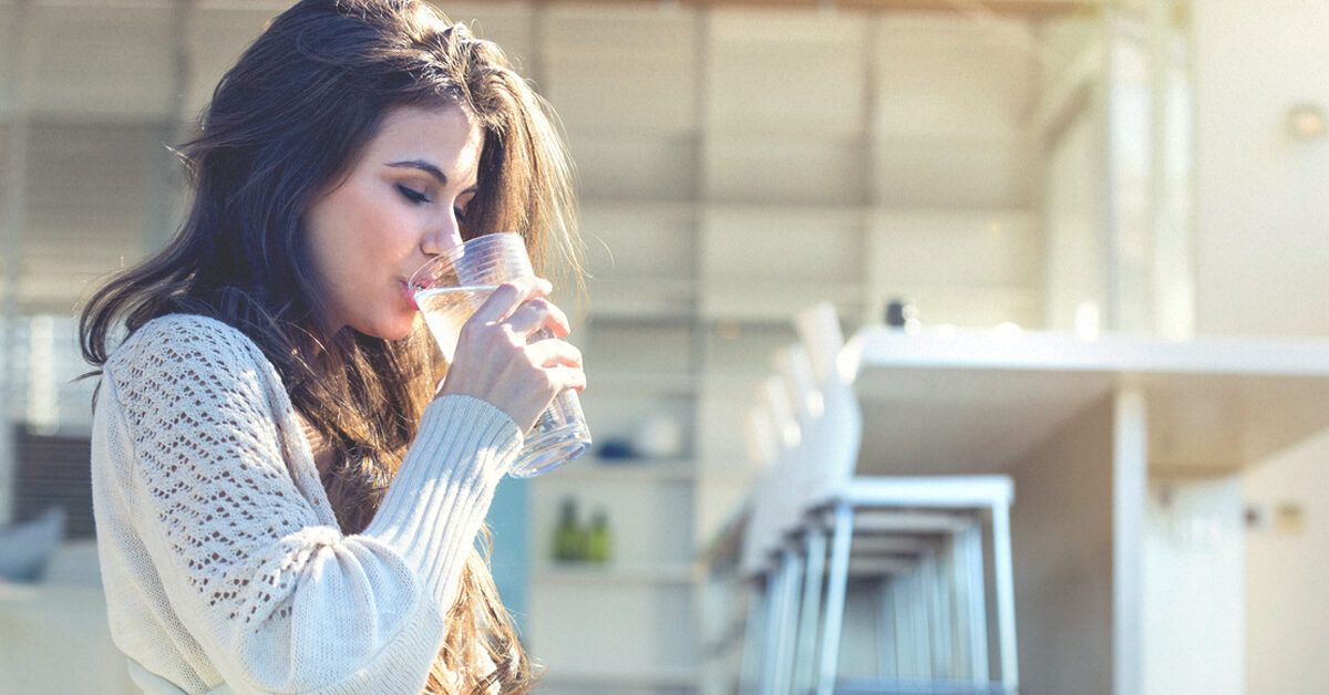 Is Drinking Cold Water Bad for You? Digestion, Weight Loss, Energy