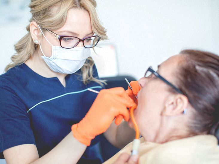 12 Causes for That Bump on the Roof of Your Mouth