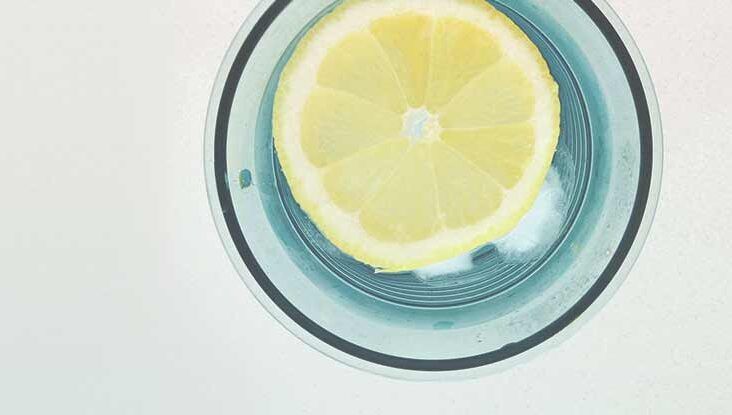 7 Evidence-based health benefits of lemons