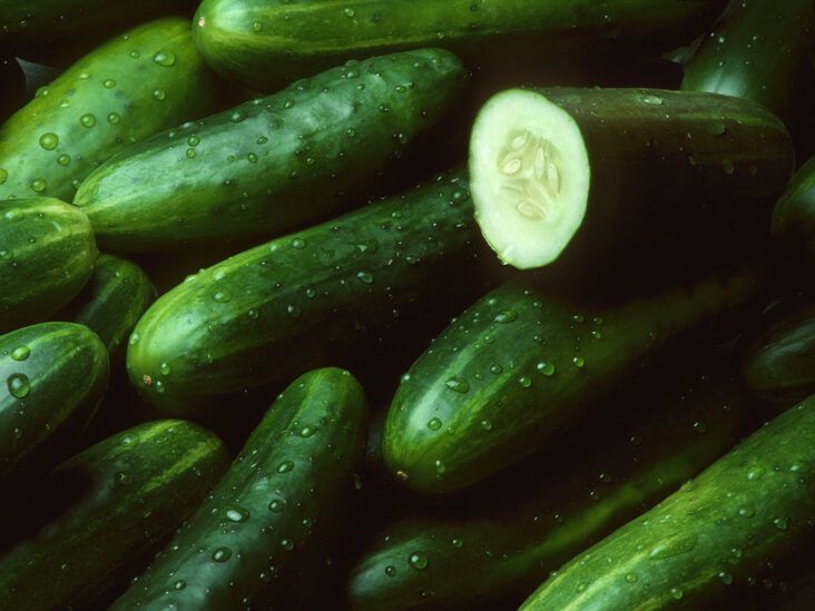 Is Putting Cucumbers on Eyes Good for Your Skin? - L'Oréal Paris