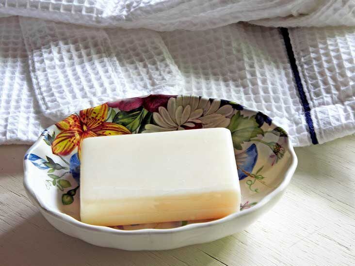 Working with Glycerin Soap: Benefits, Drawbacks, and Tips
