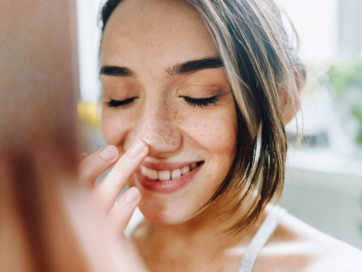 Upper lip hair removal: Everything you need to know