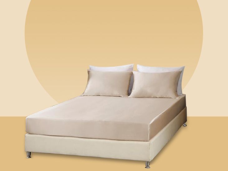 The 10 Best Silk Sheets