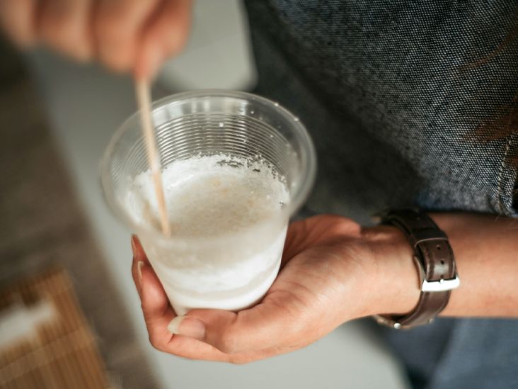 Using Baking Soda for Splinter Removal How to Try It