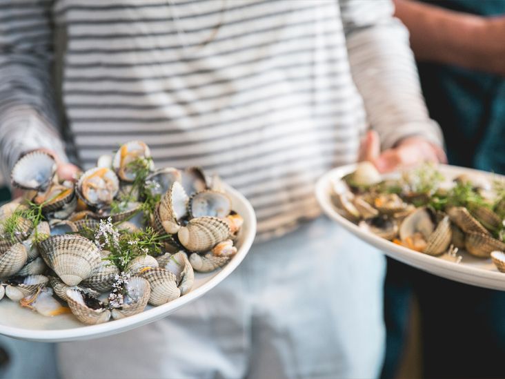 Can You Eat Mussels When Pregnant? Safety, Benefits, More