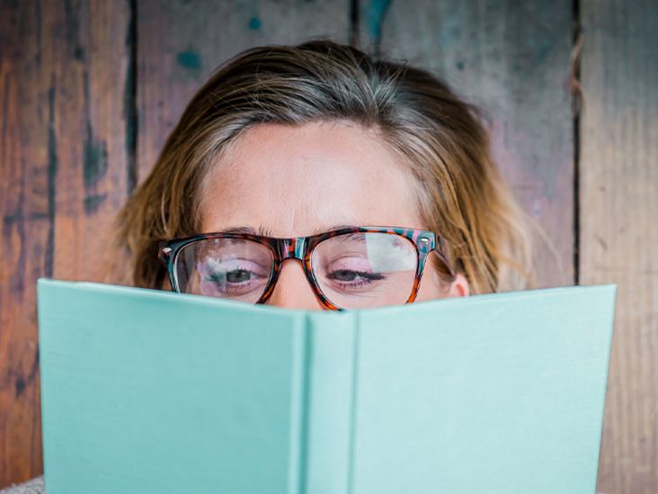 Presbyopia: Causes, Risk Factors, and Symptoms