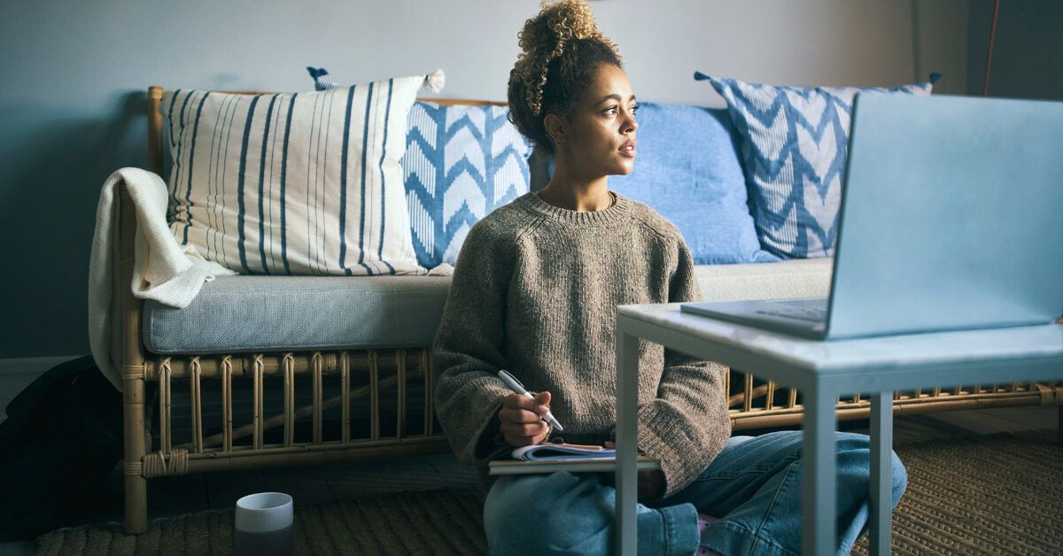 https://media.post.rvohealth.io/wp-content/uploads/2021/02/woman_working_from_home_distracted_1200x628-facebook-1200x628.jpg