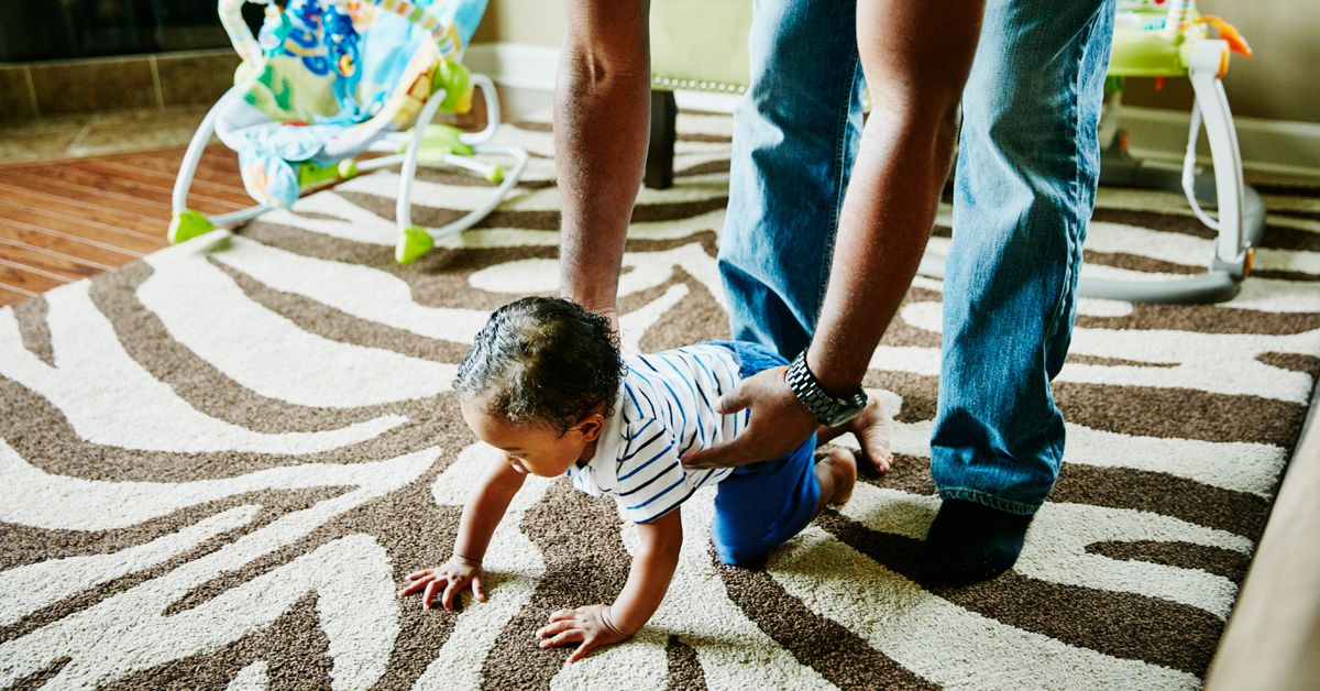 Teaching Baby to Crawl: Simple Steps