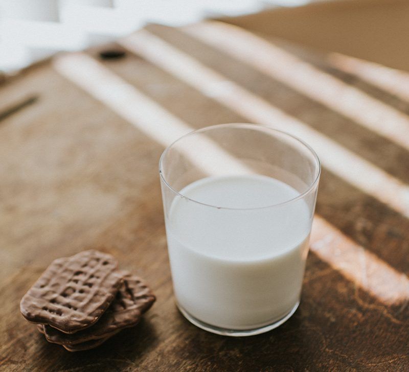 THE DIFFERENCE BETWEEN FULL-CREAM, LOW-FAT AND FAT-FREE MILK