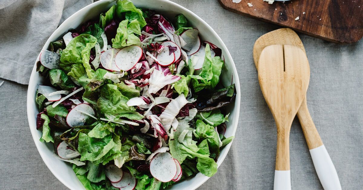 How Does Lettuce Affect IBS Symptoms?